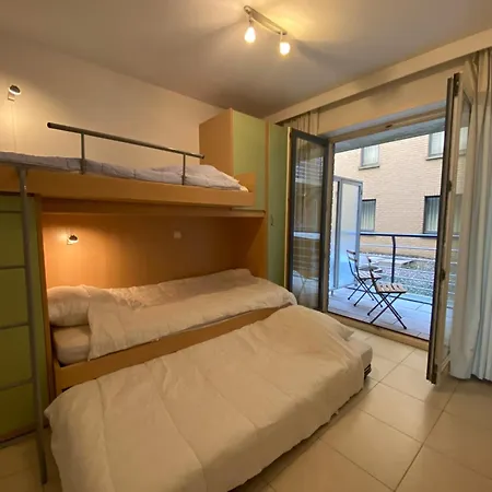 With Stunning Sea Views, Cleaning Included 아파트
